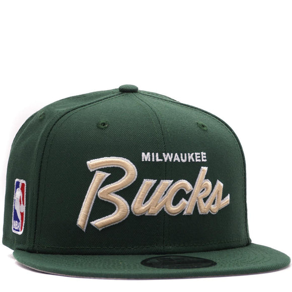 New Era 950 Milwaukee Bucks Script Snapback