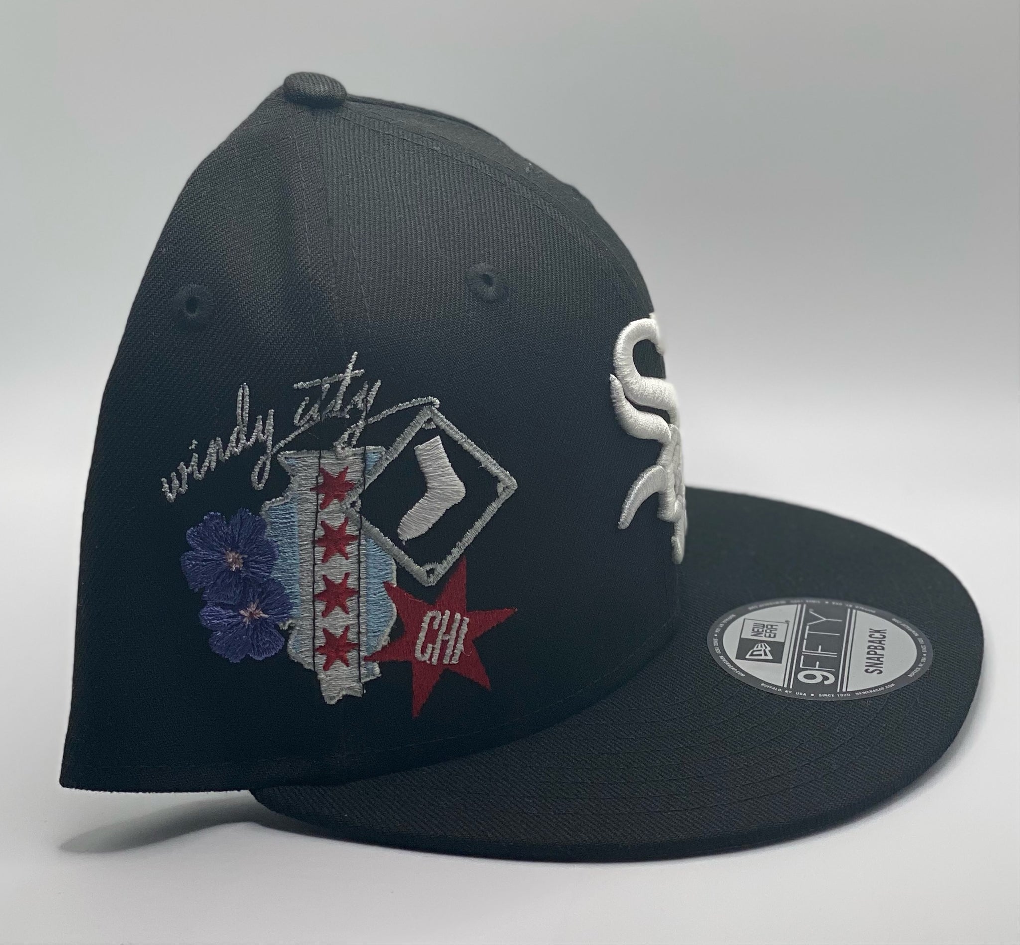New Era Mens MLB Chicago White Sox Icon 9Fifty Snapback Hat