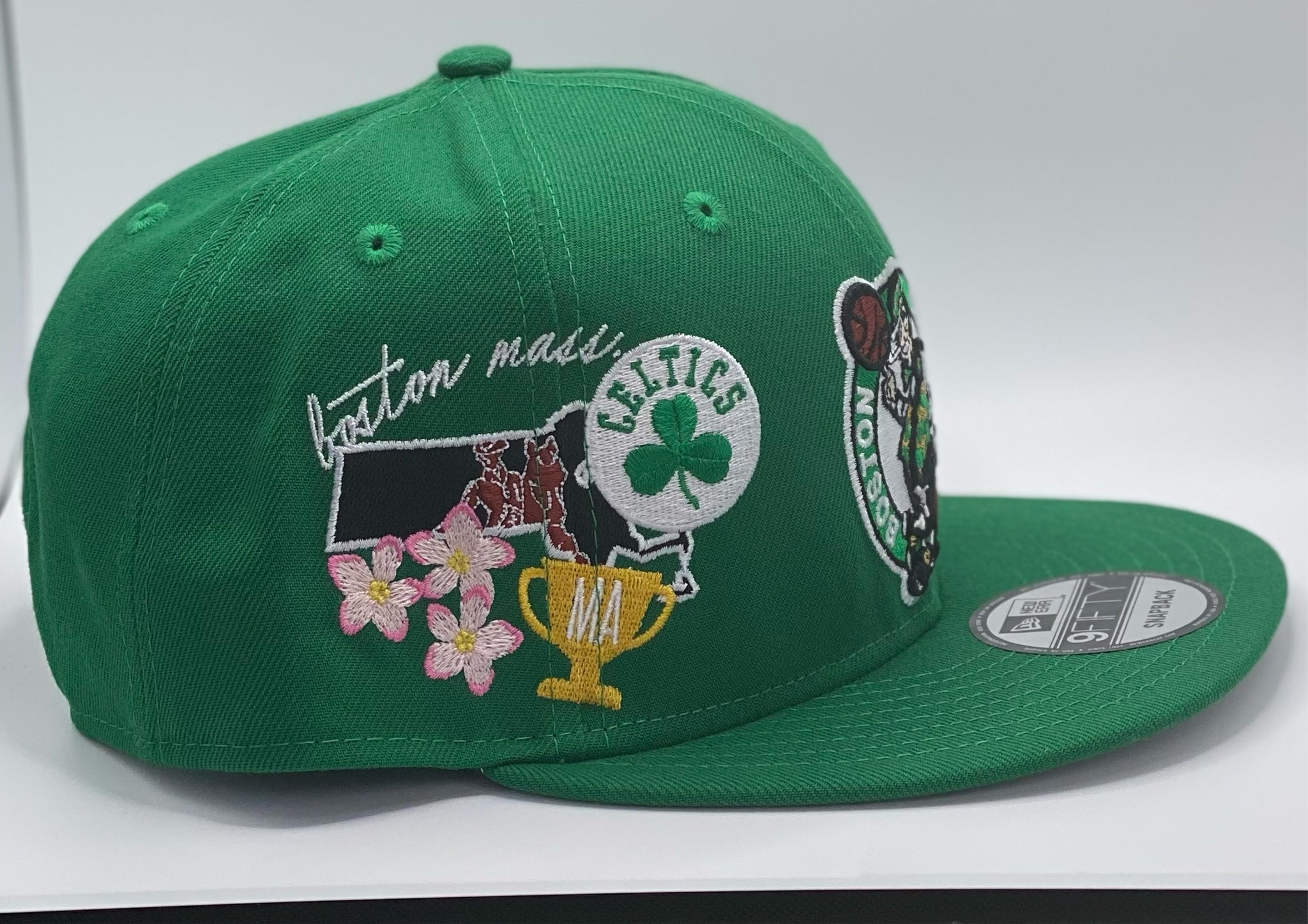 NEW Boston Celtics Baseball Cap Hat Black Green Bill New Era